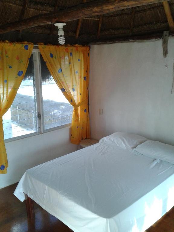 Las Cabanas Del Doctor Mahahual Exterior photo