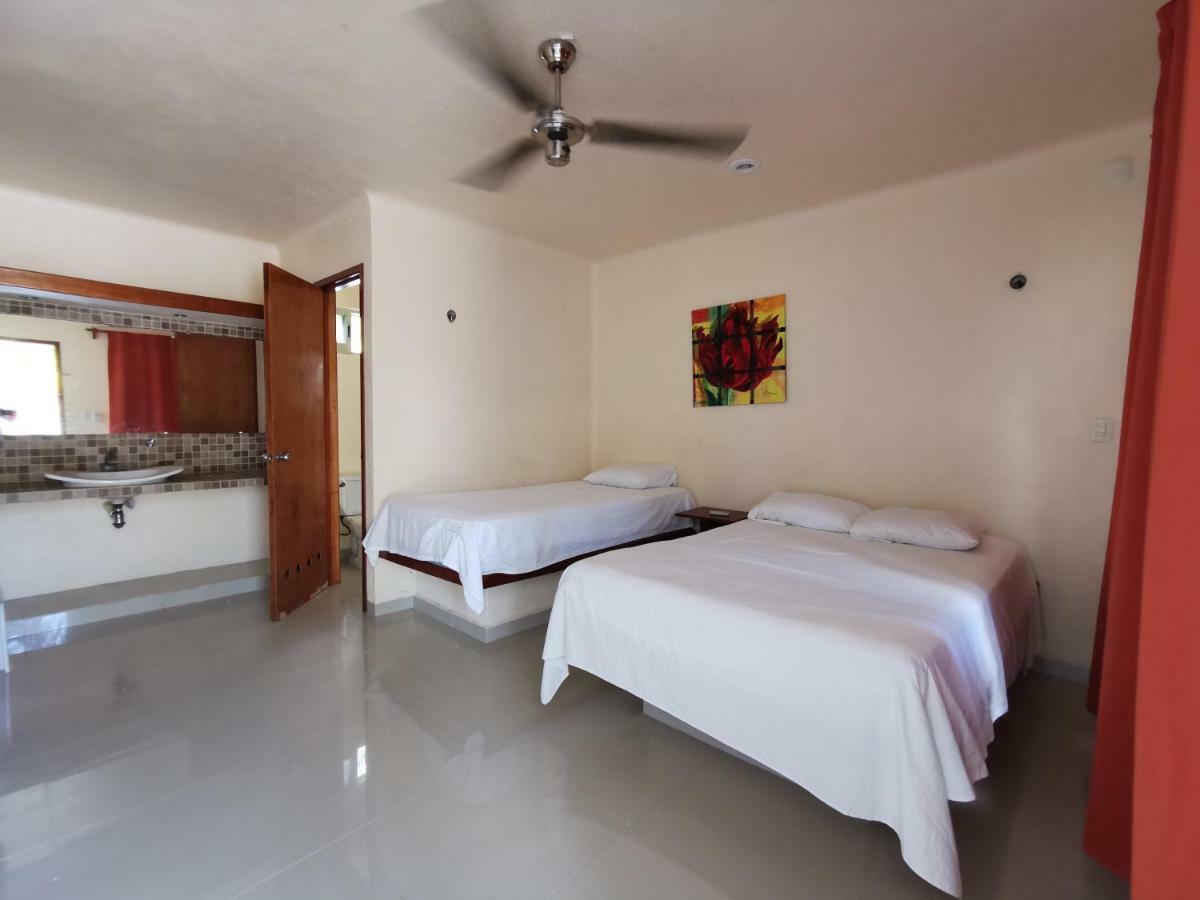 Las Cabanas Del Doctor Mahahual Exterior photo